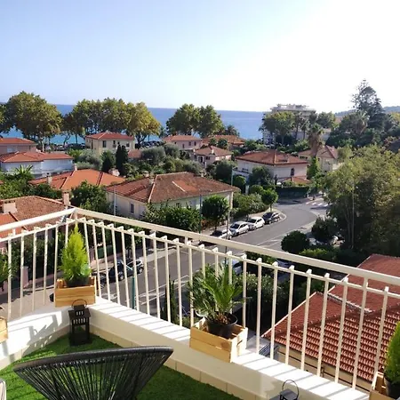 Appartement Vue Mer Menton Exterior photo
